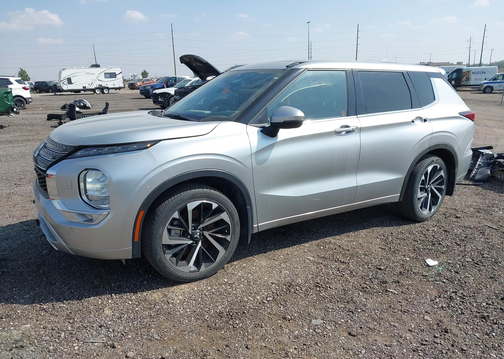 2024 MITSUBISHI OUTLANDER SEL