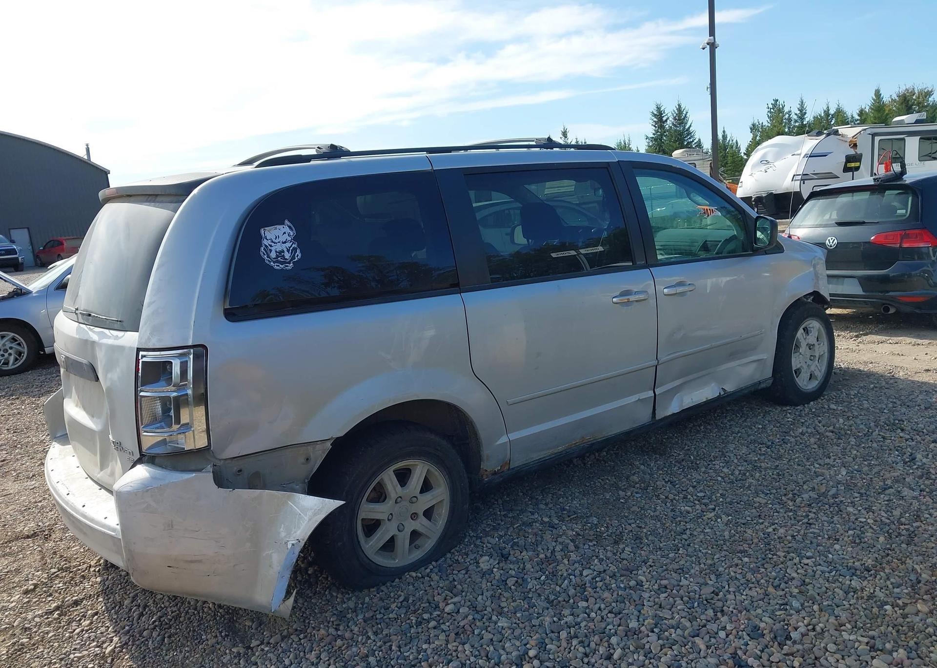 2010 DODGE GRAND CARAVAN SE