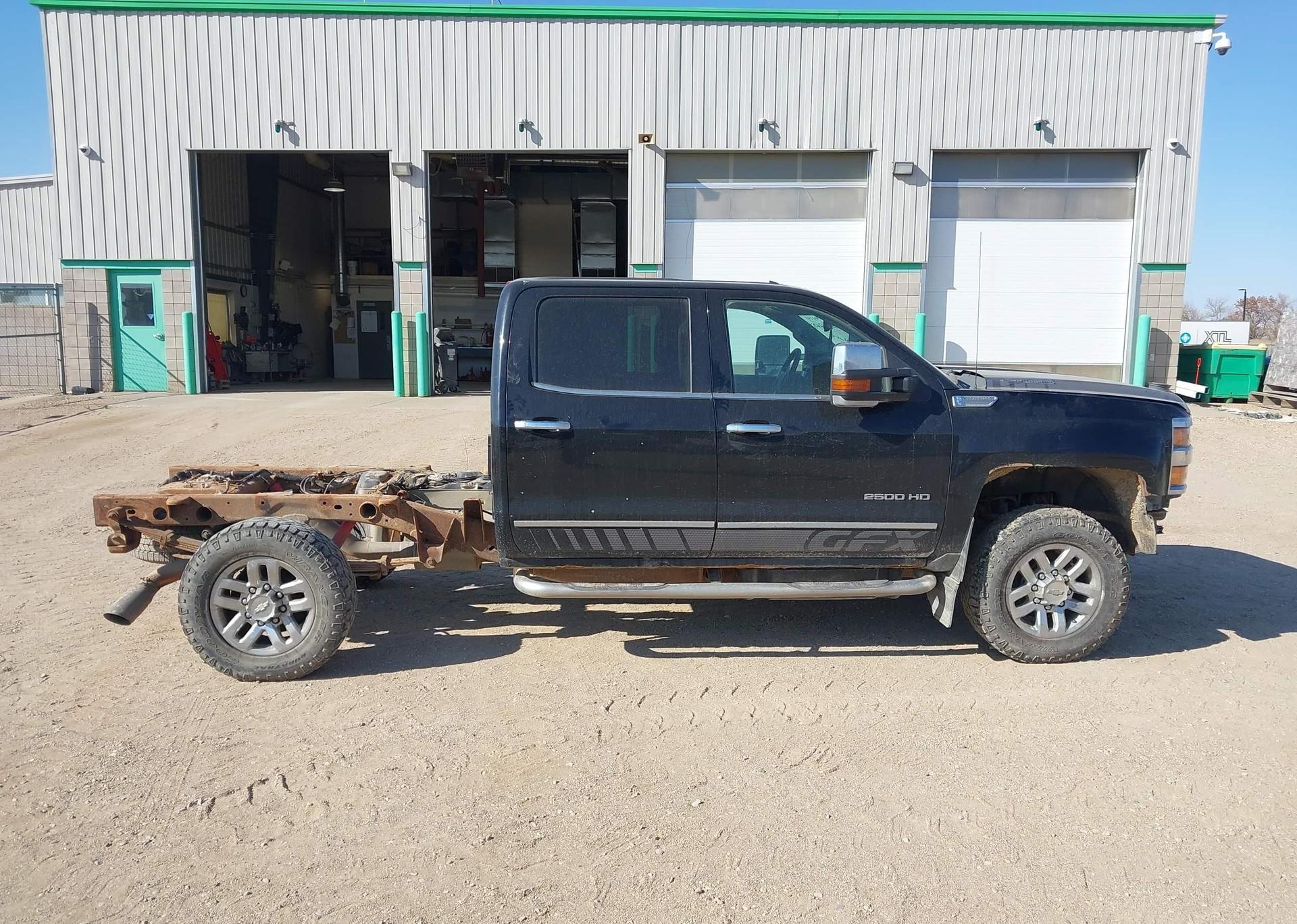 2015 CHEVROLET SILVERADO K2500 HEAVY DUTY LTZ
