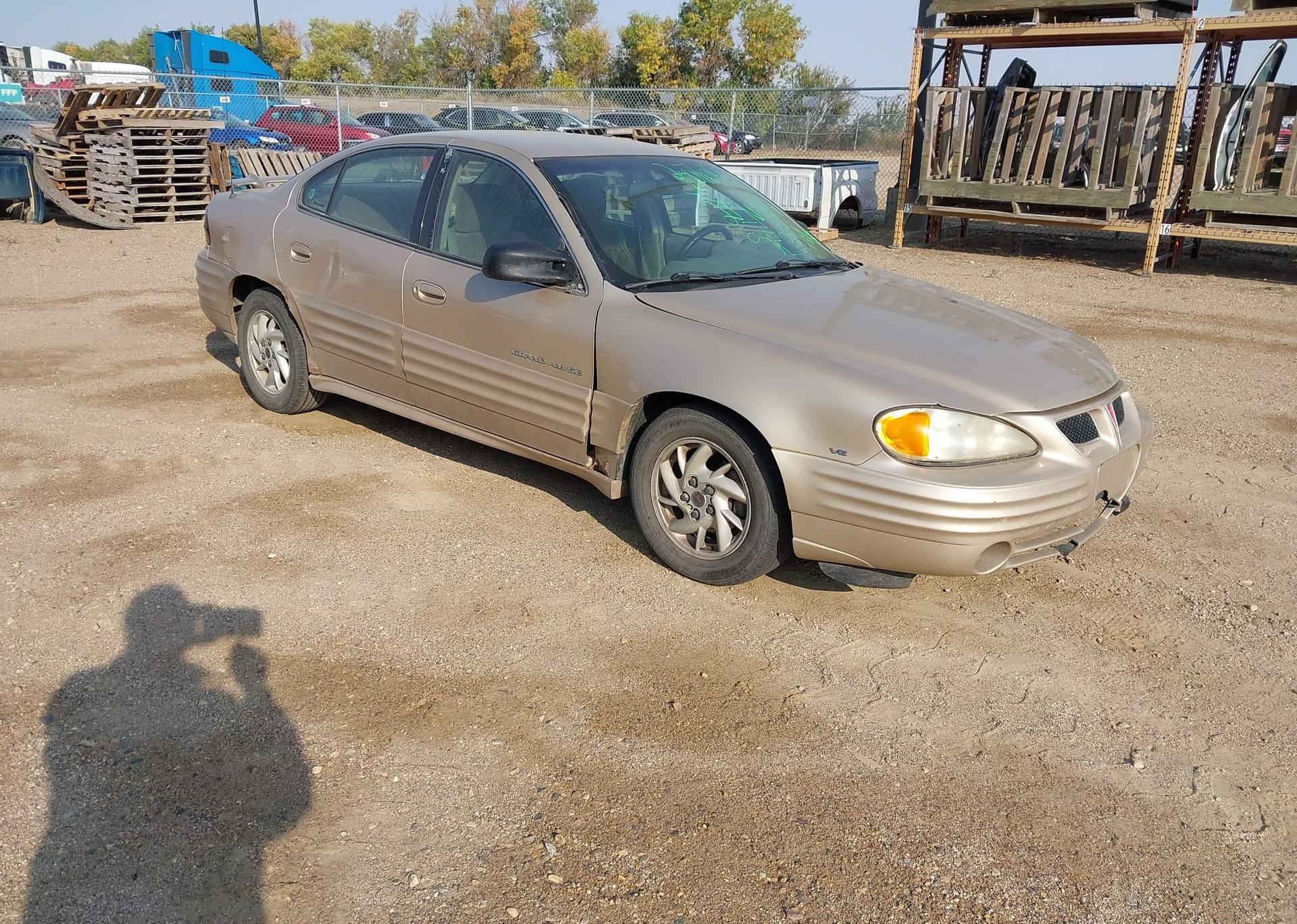 2001 PONTIAC GRAND AM SE1