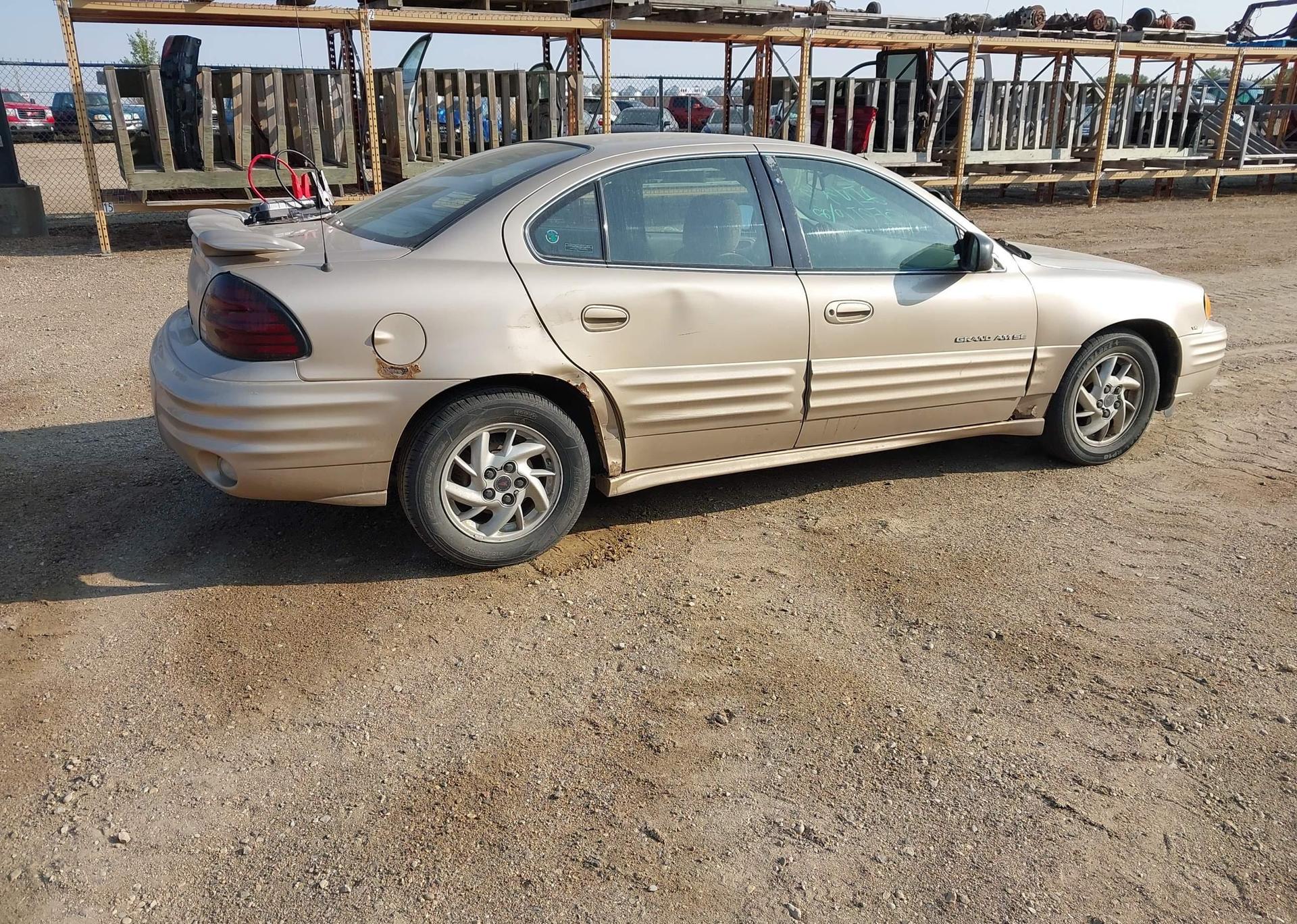 2001 PONTIAC GRAND AM SE1