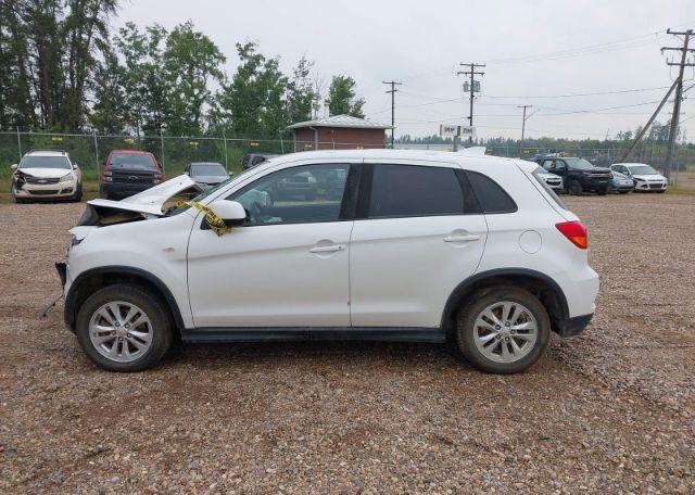 2019 MITSUBISHI RVR SE