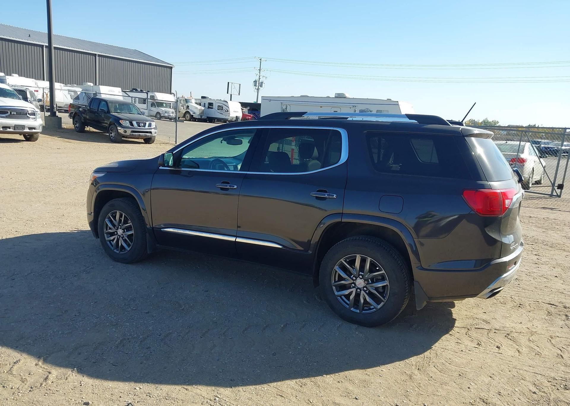 2017 GMC ACADIA DENALI