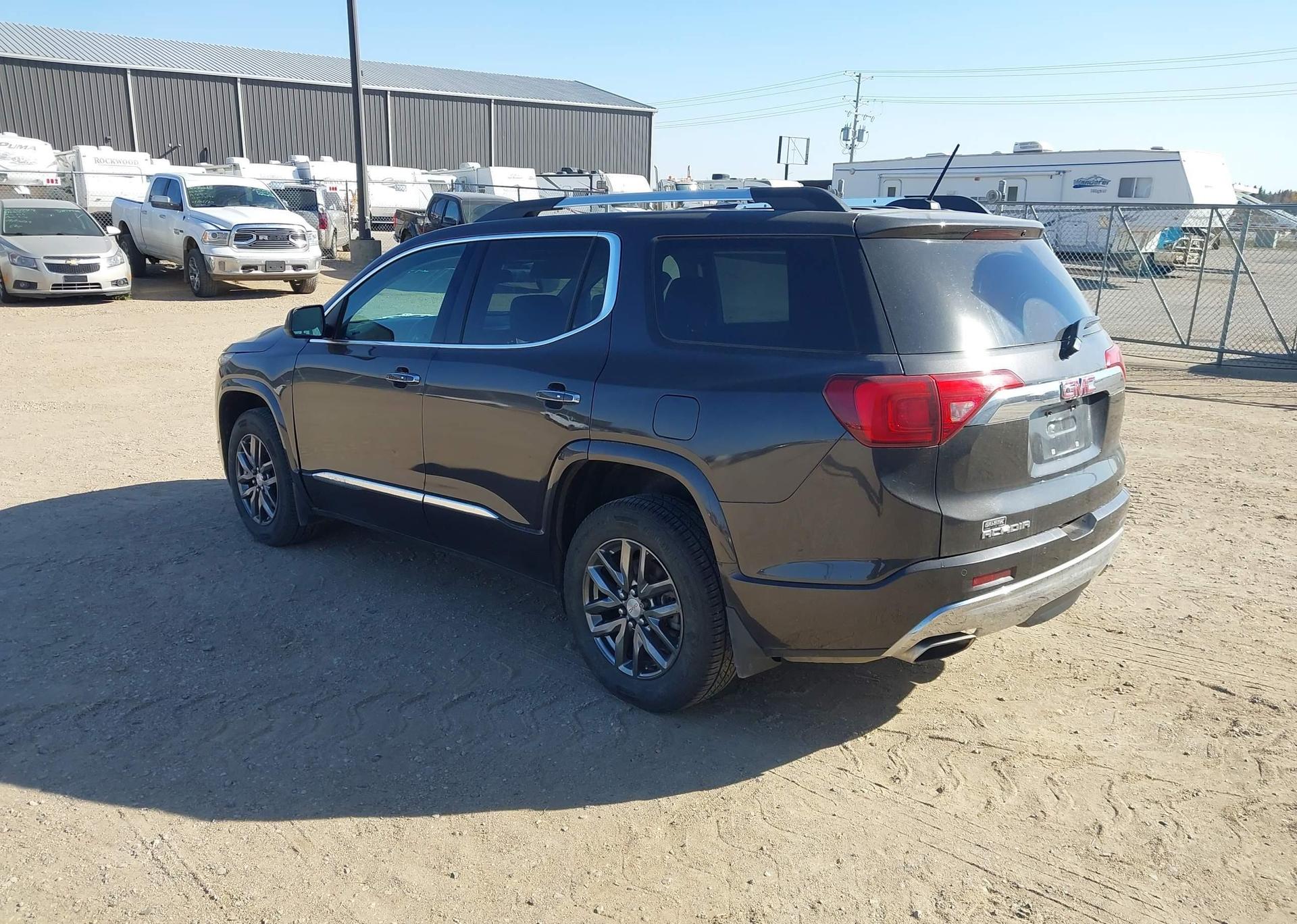 2017 GMC ACADIA DENALI