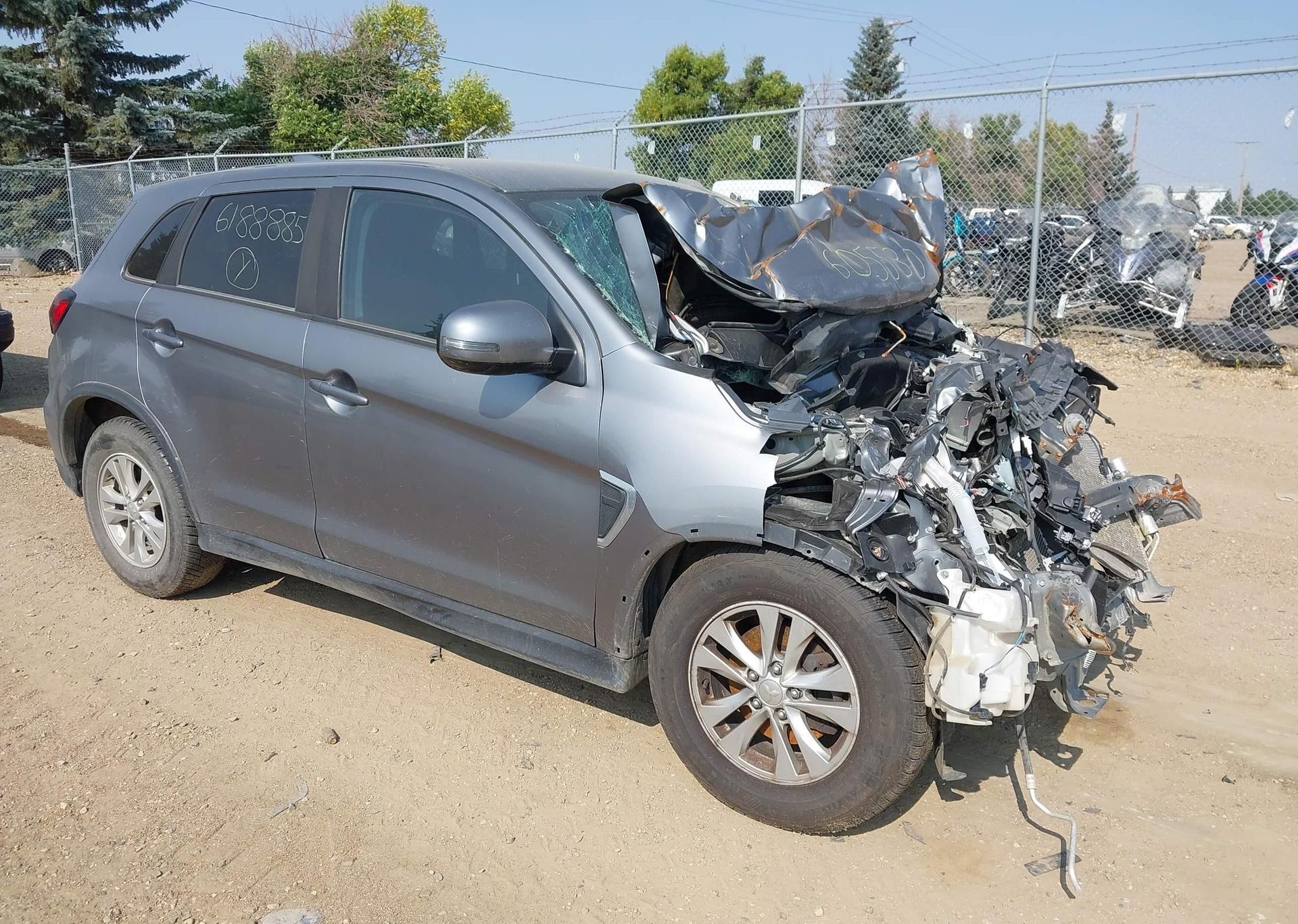 2021 MITSUBISHI RVR SE