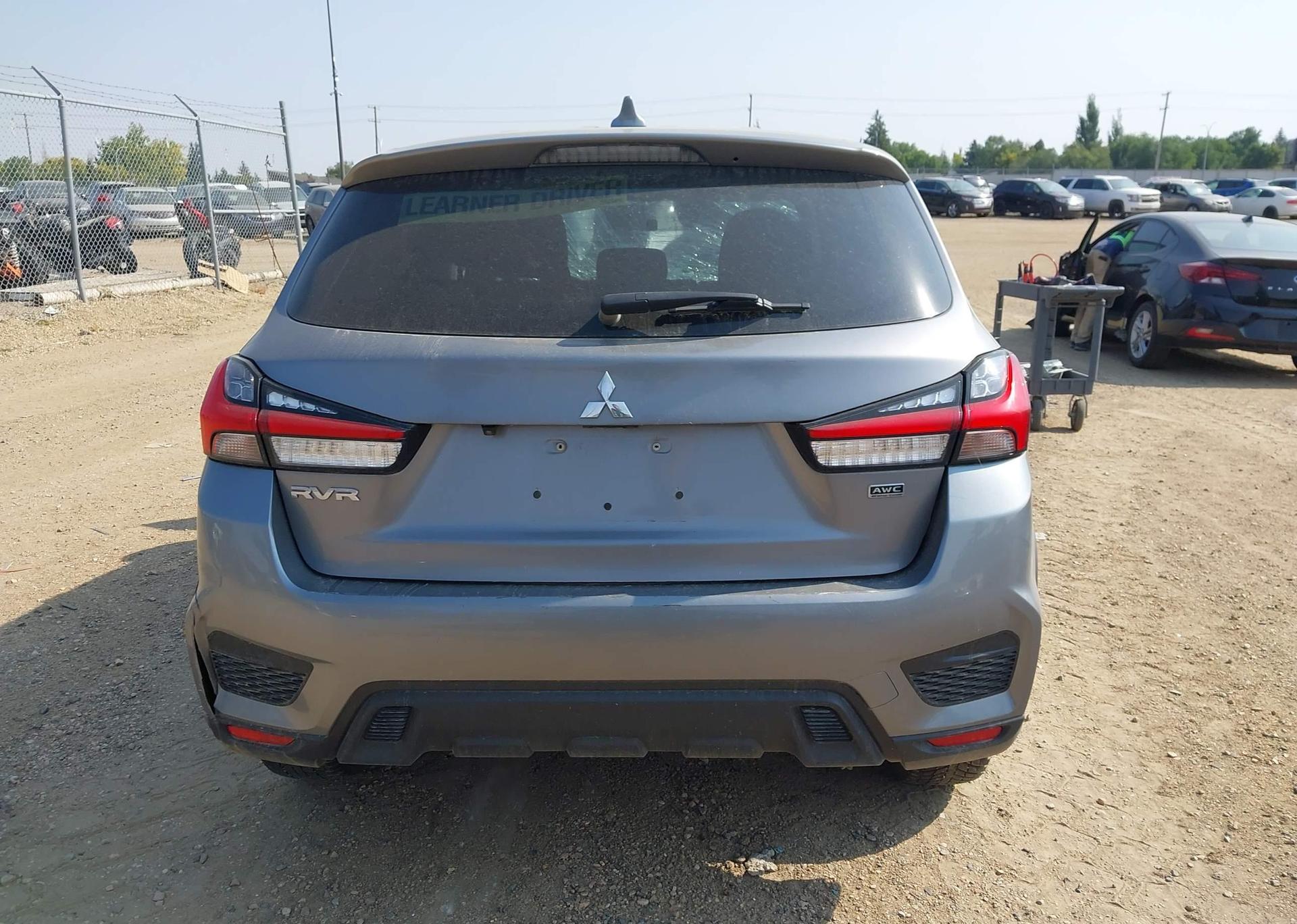 2021 MITSUBISHI RVR SE