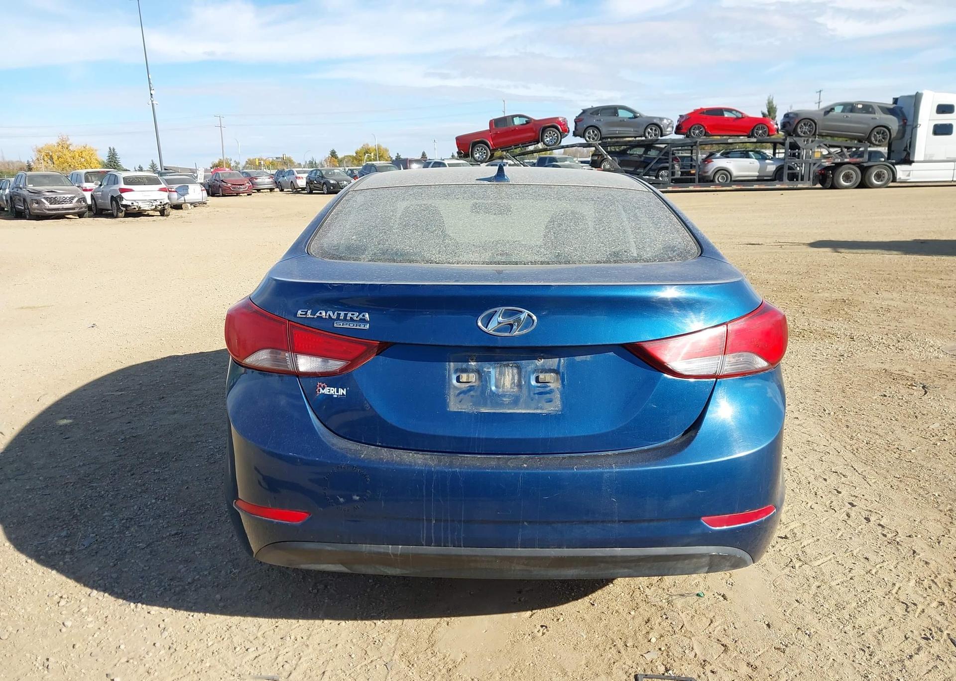 2015 HYUNDAI ELANTRA SE