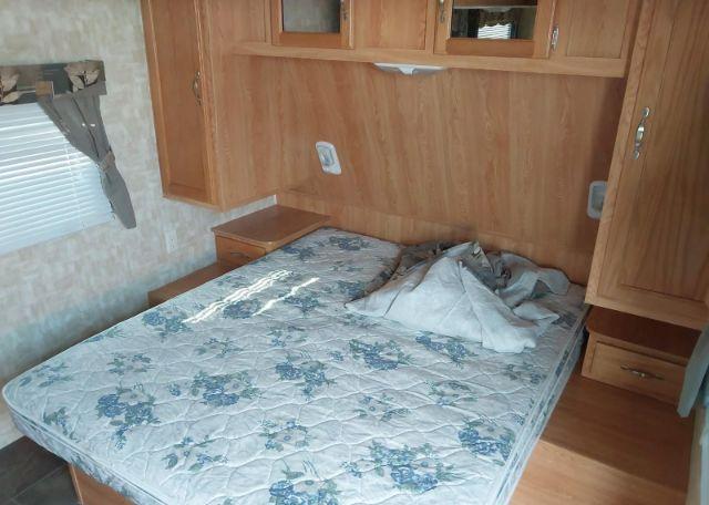 2008 FOREST RIVER INC. cherokee