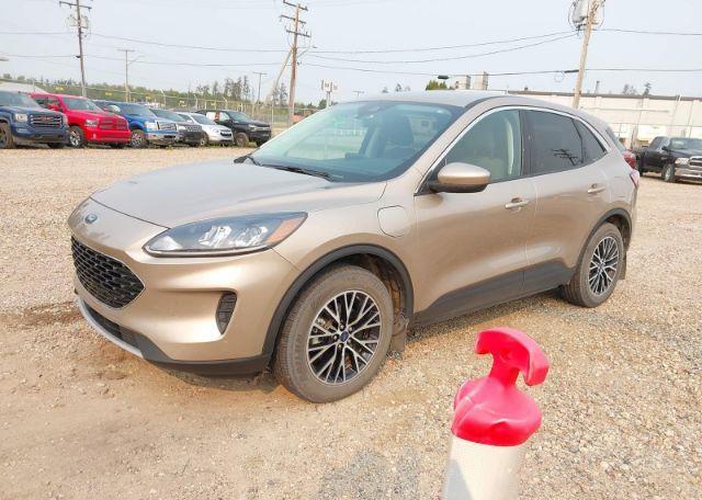 2021 FORD ESCAPE SE