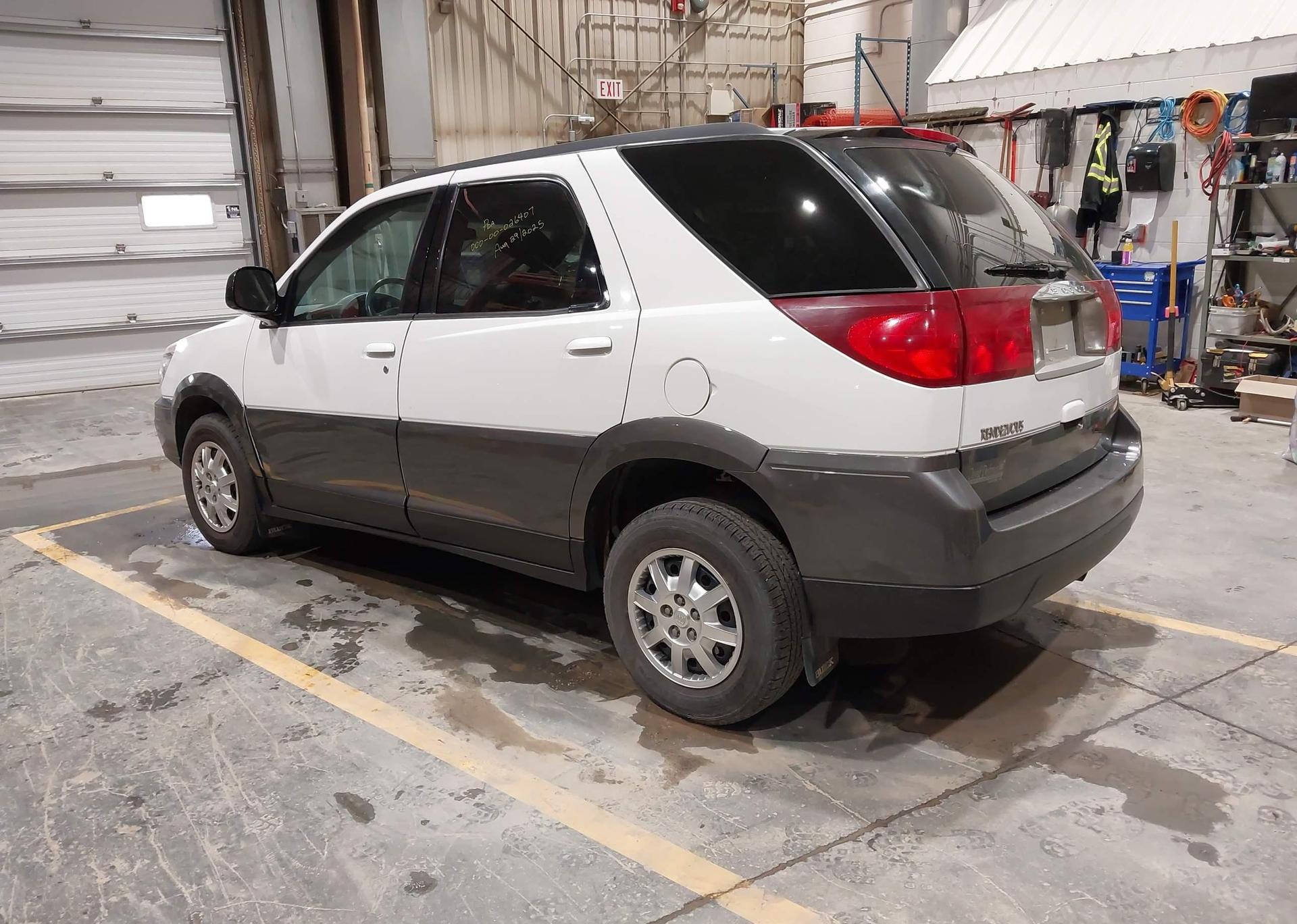 2004 BUICK RENDEZVOUS CX