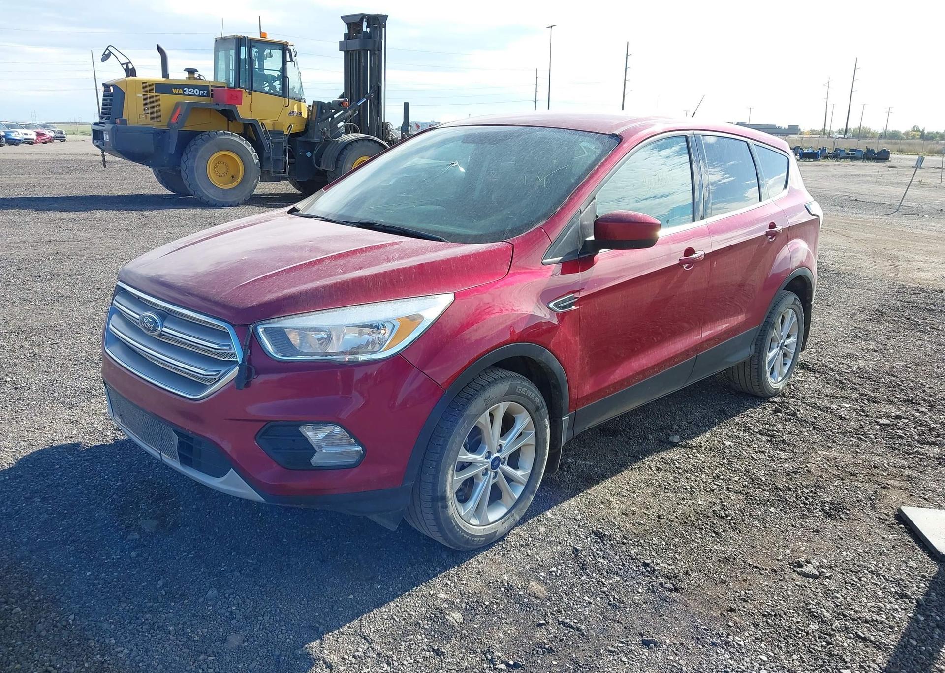 2017 FORD ESCAPE SE