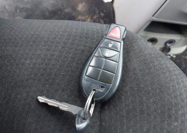 2012 DODGE GRAND CARAVAN SE