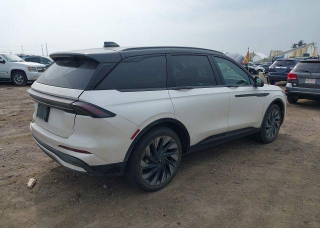2025 LINCOLN NAUTILUS RESERVE