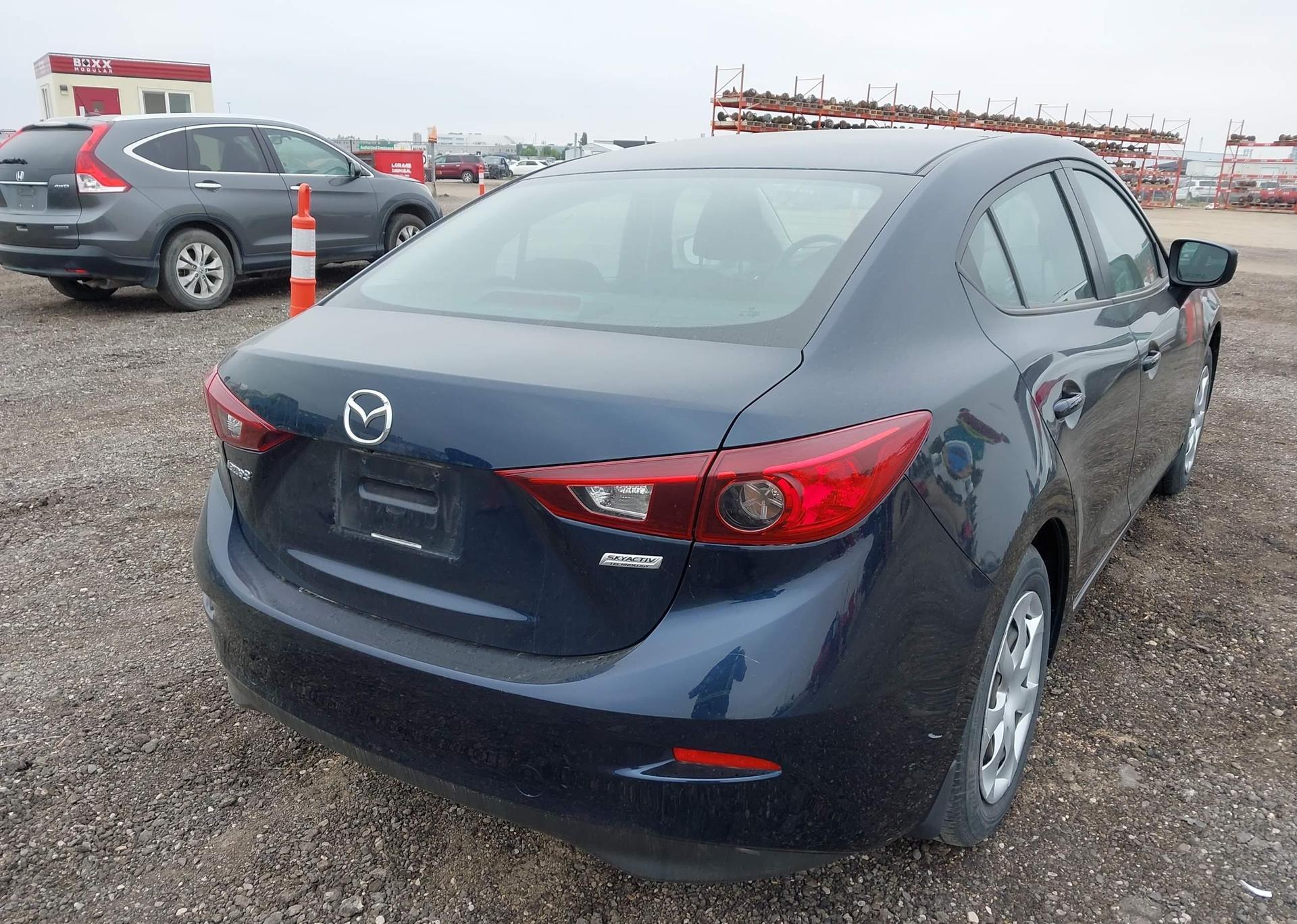2016 MAZDA 3 Sport