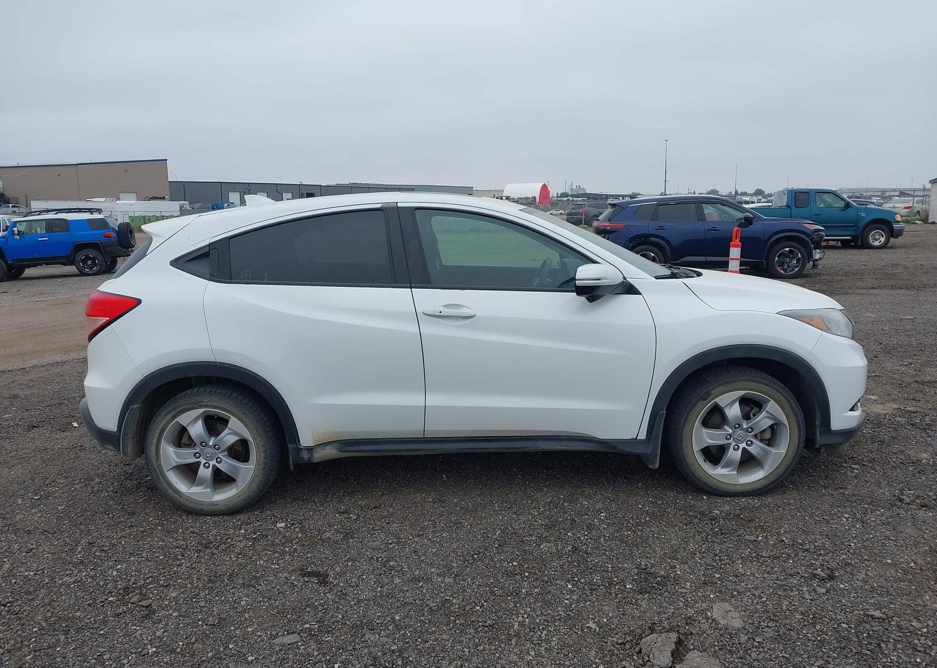 2016 HONDA HR-V EX