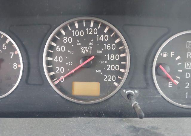2005 NISSAN X-TRAIL XE