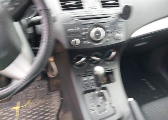2012 MAZDA 3 S