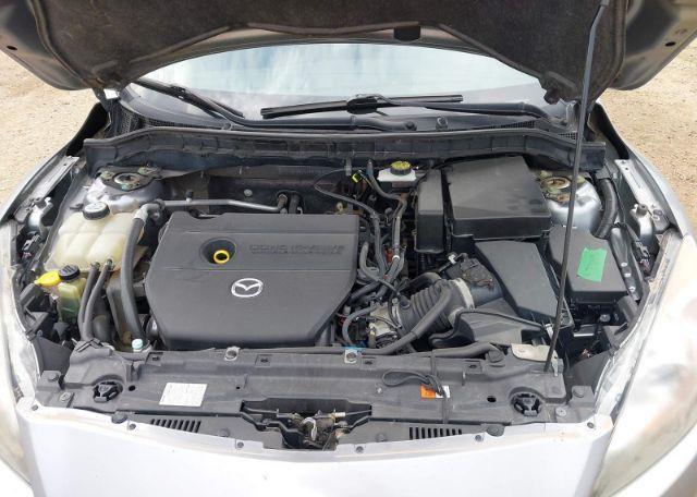 2012 MAZDA 3 S