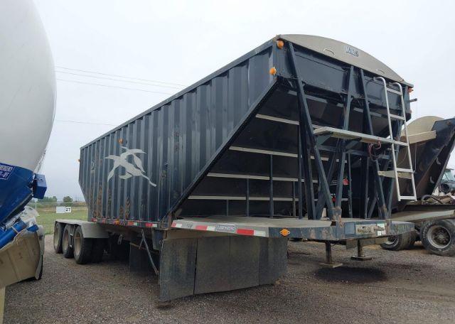 2015 LODE KING INDUSTRIES LEAD TRAILER