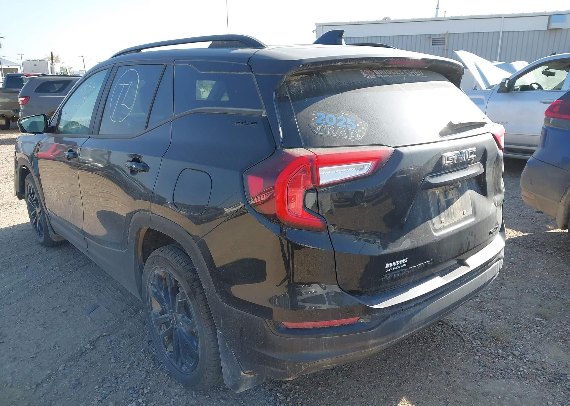 2022 GMC TERRAIN SLE