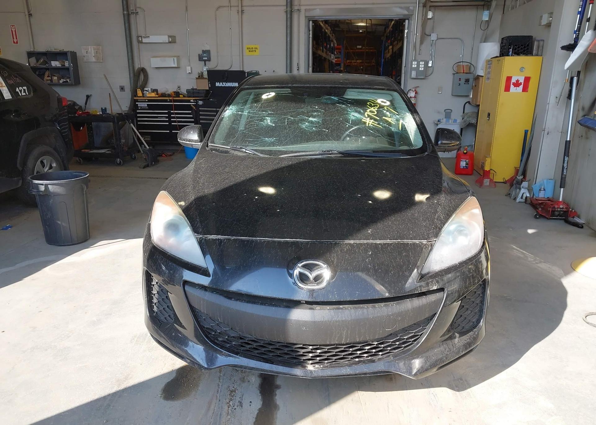 2013 MAZDA 3 I