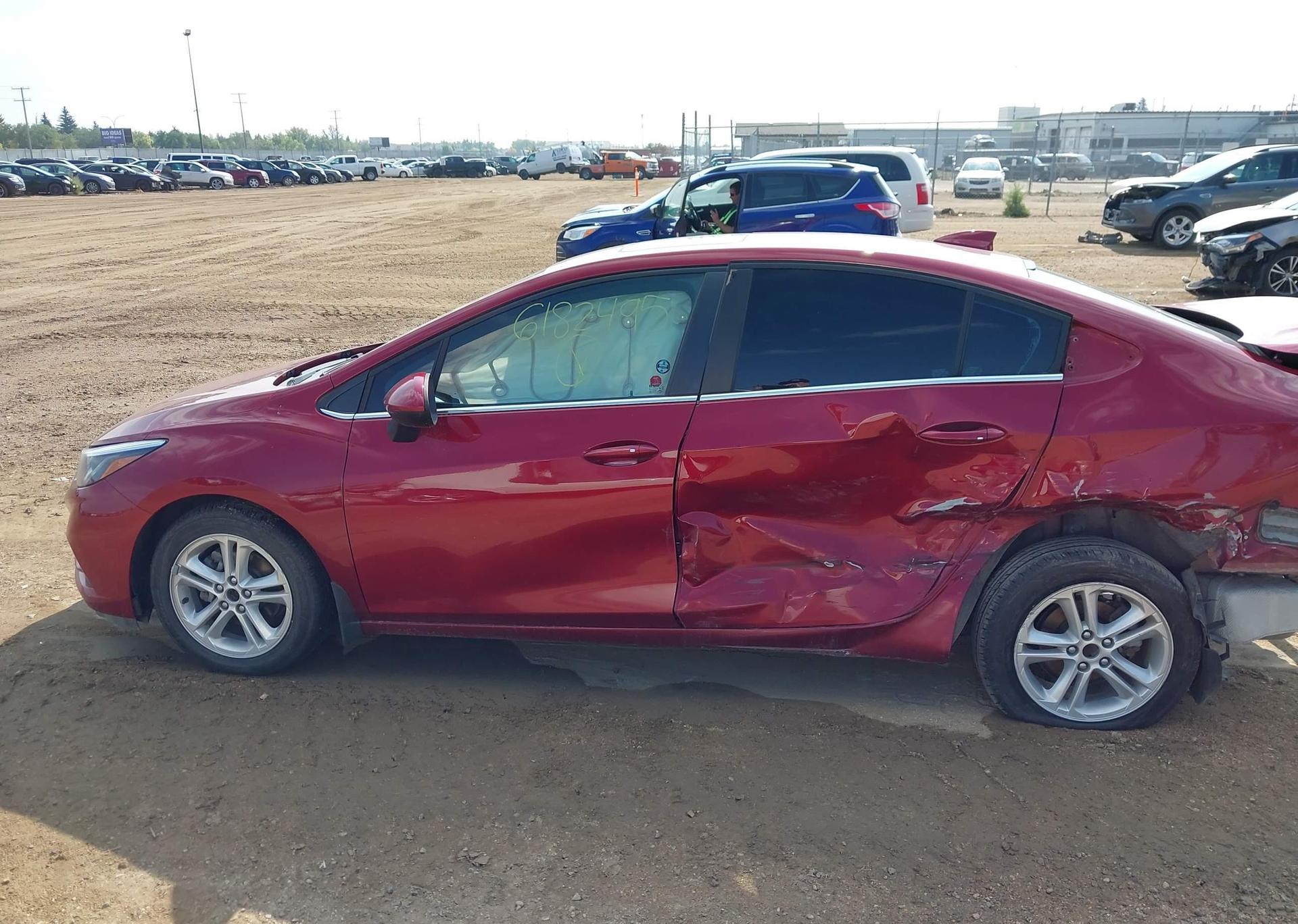 2018 CHEVROLET CRUZE LT