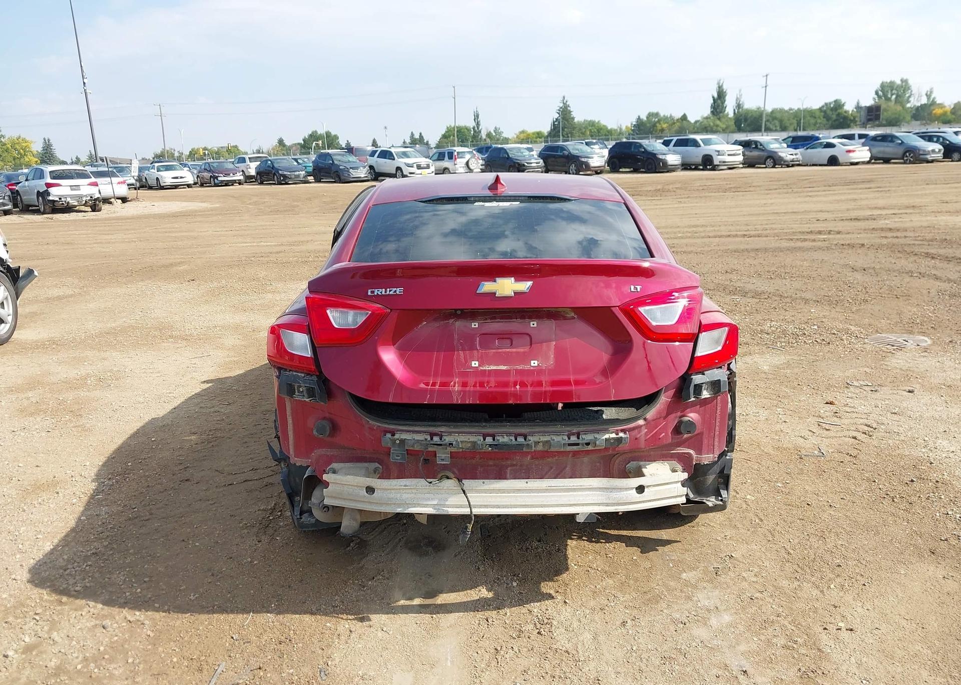2018 CHEVROLET CRUZE LT