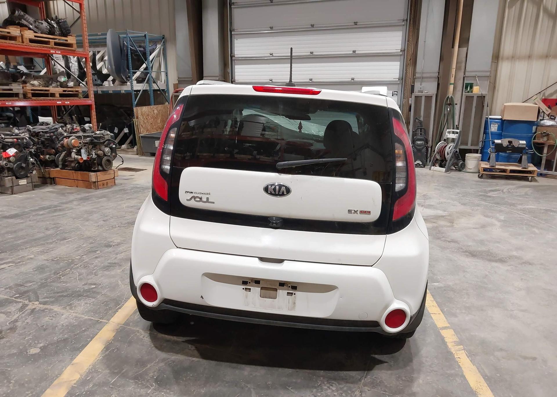 2016 KIA SOUL +