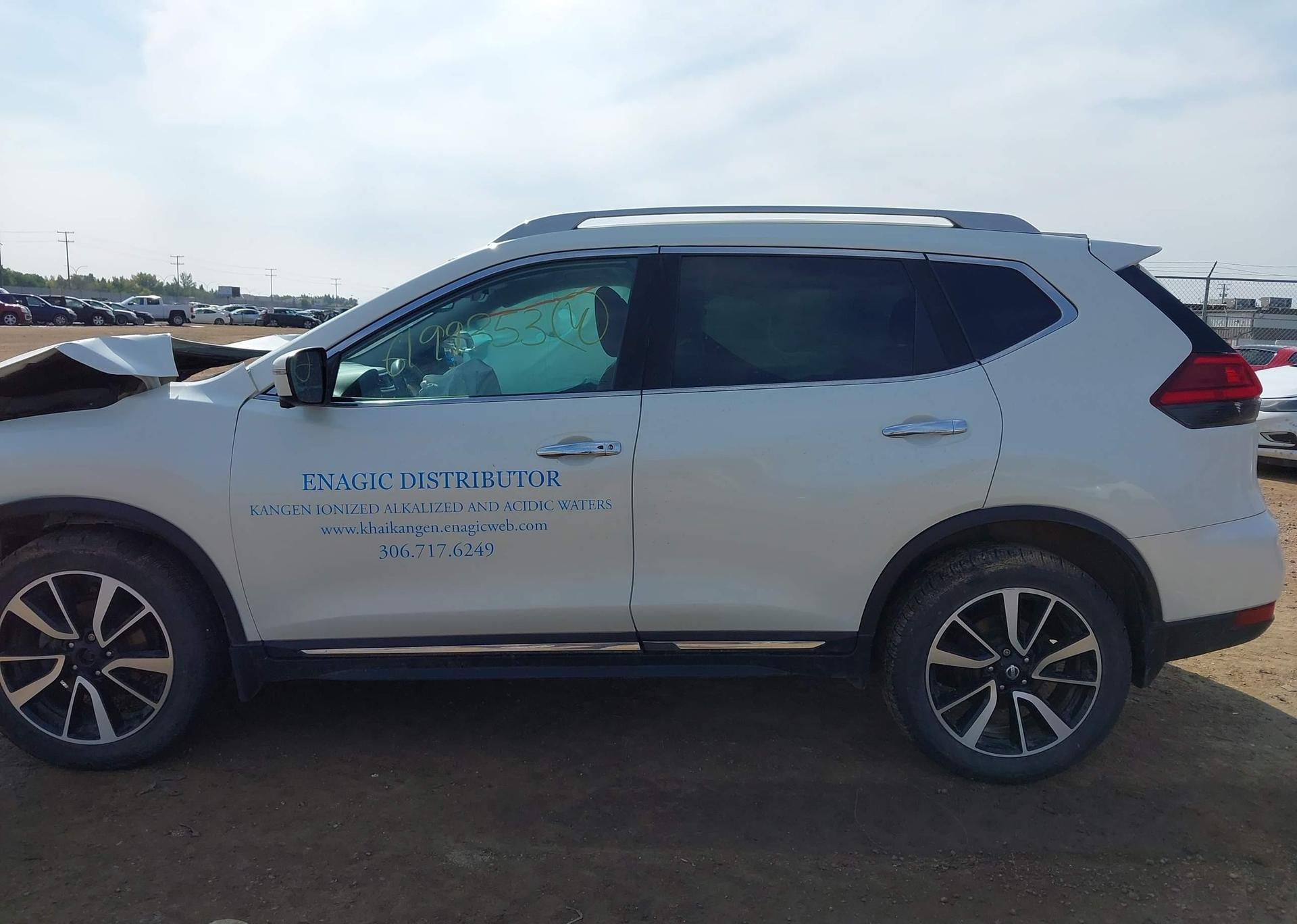 2017 NISSAN ROGUE SV
