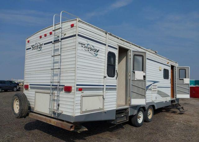 2004 FLEETWOOD 290FLS