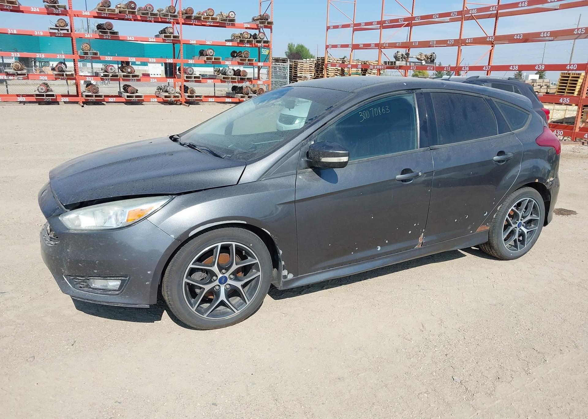 2015 FORD FOCUS SE