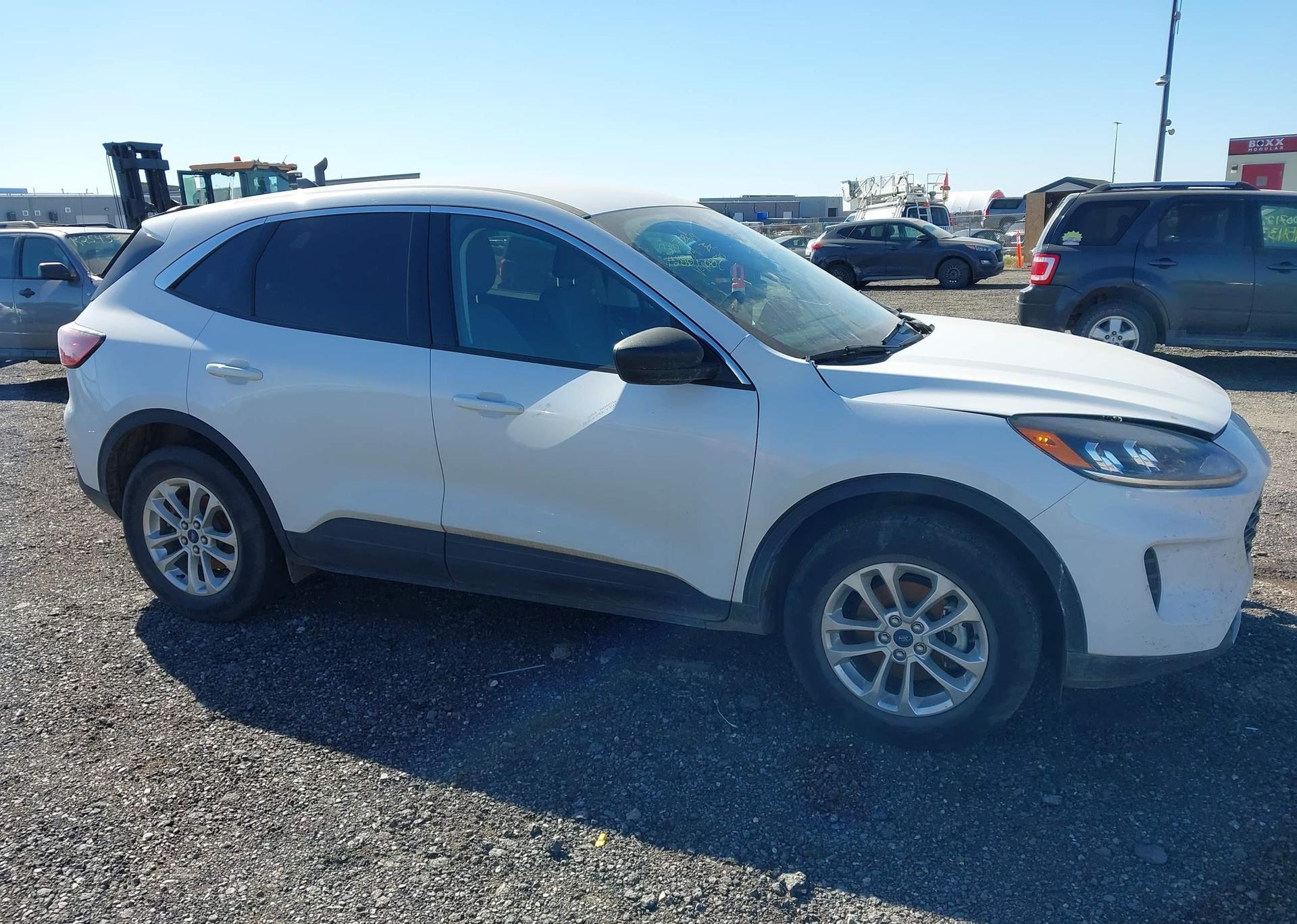 2022 FORD ESCAPE SE