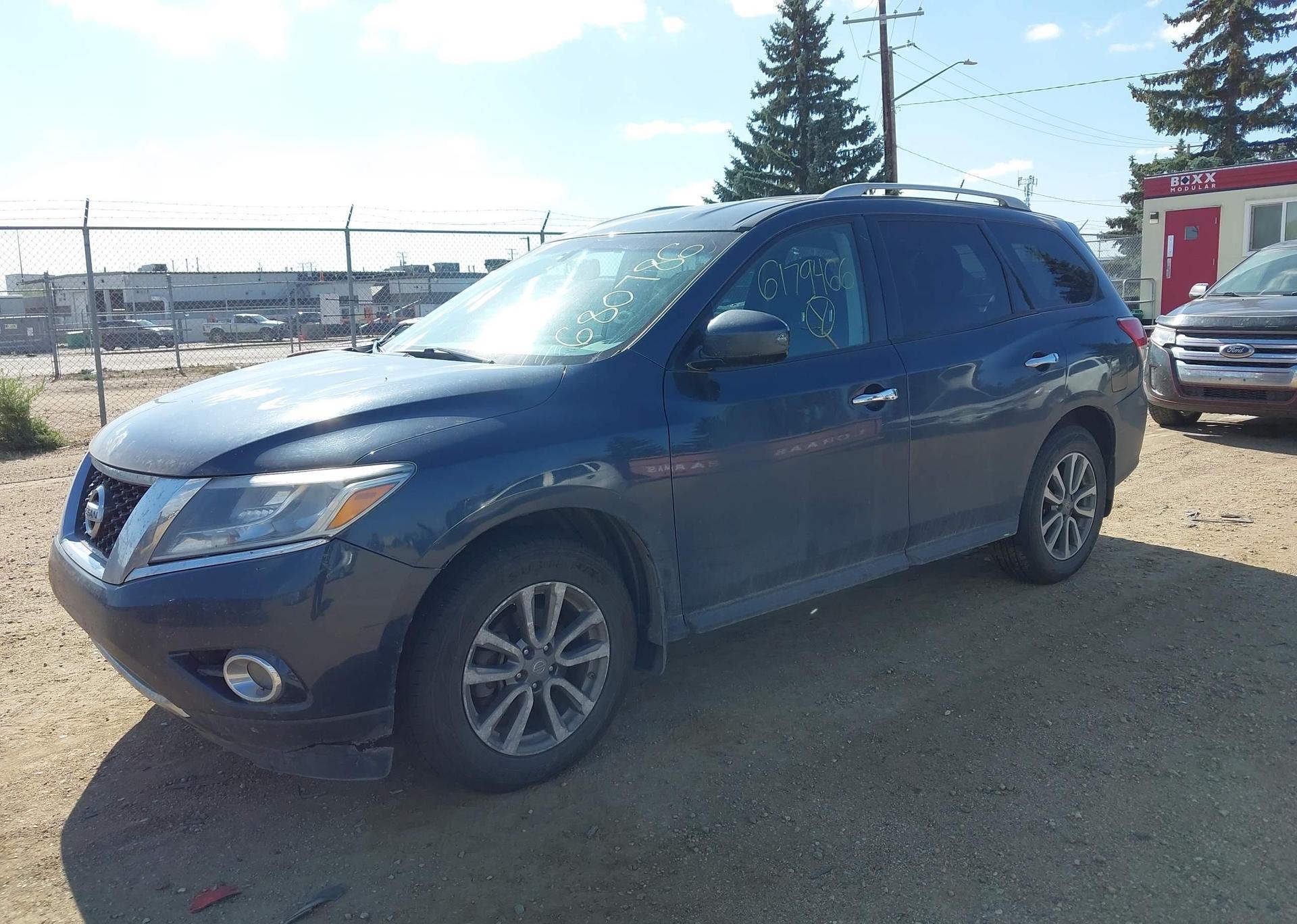 2015 NISSAN PATHFINDER S