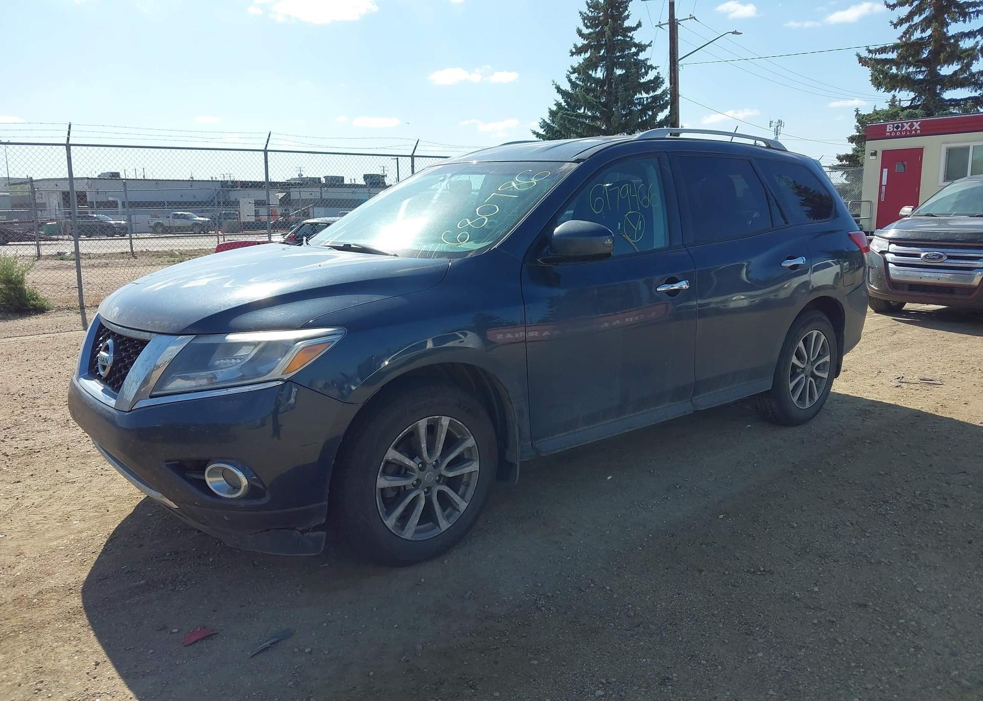 2015 NISSAN PATHFINDER S