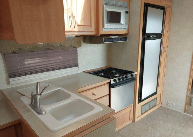 2006 GENERAL COACH 29CKS