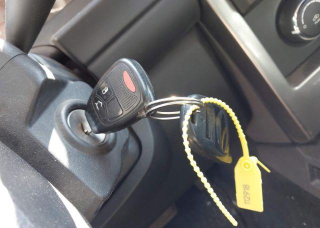2010 JEEP LIBERTY SPORT