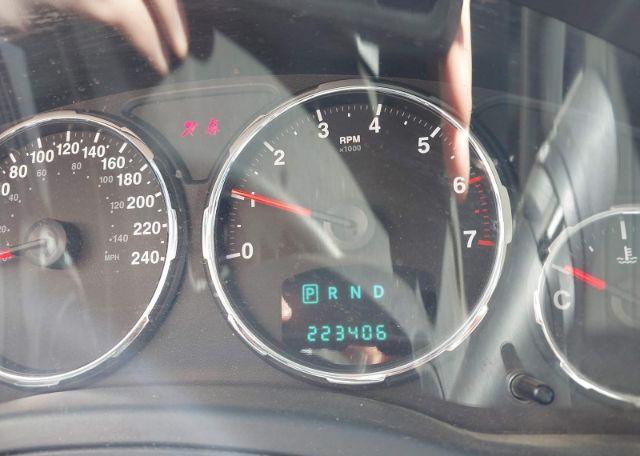 2010 JEEP LIBERTY SPORT