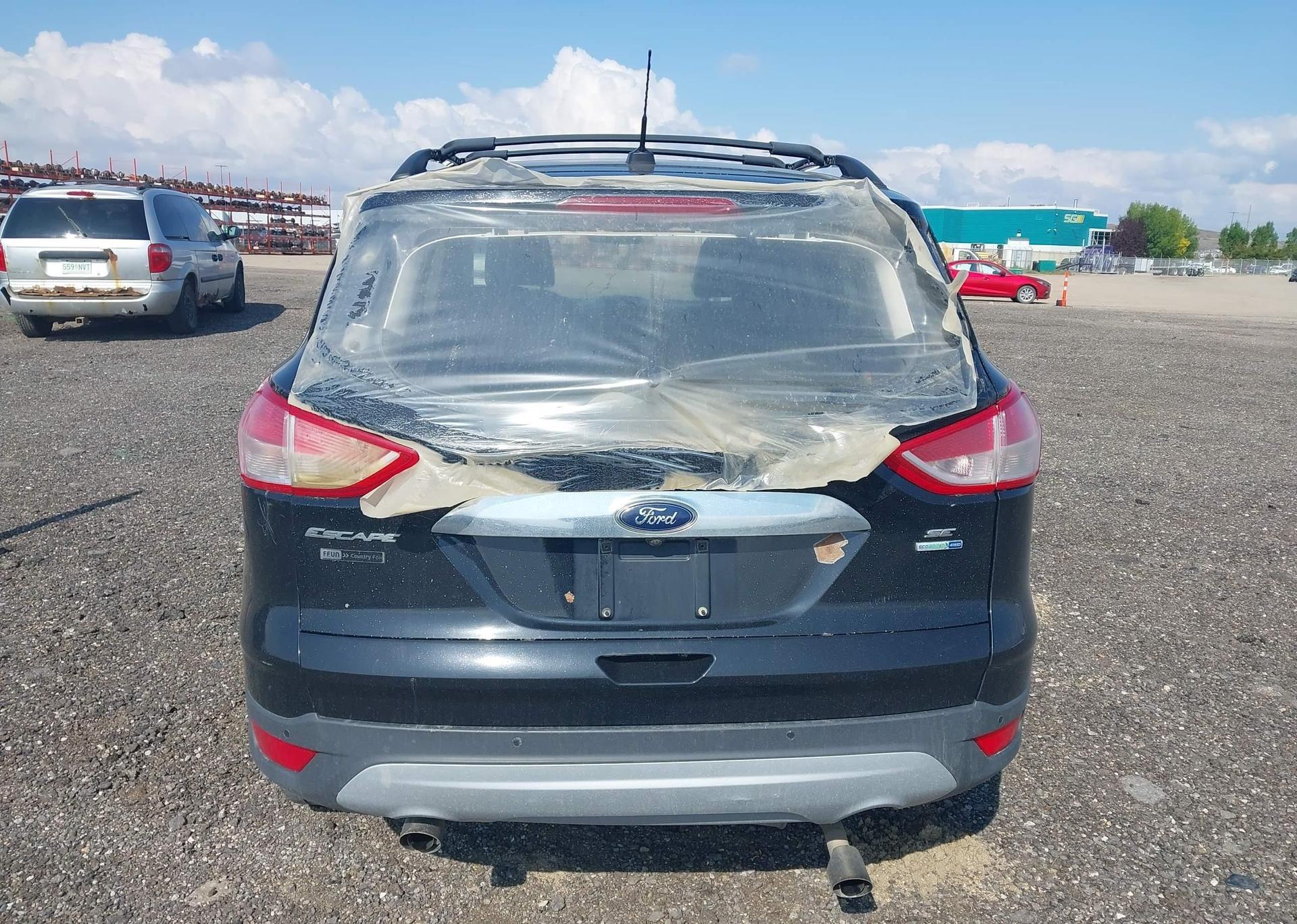 2016 FORD ESCAPE SE