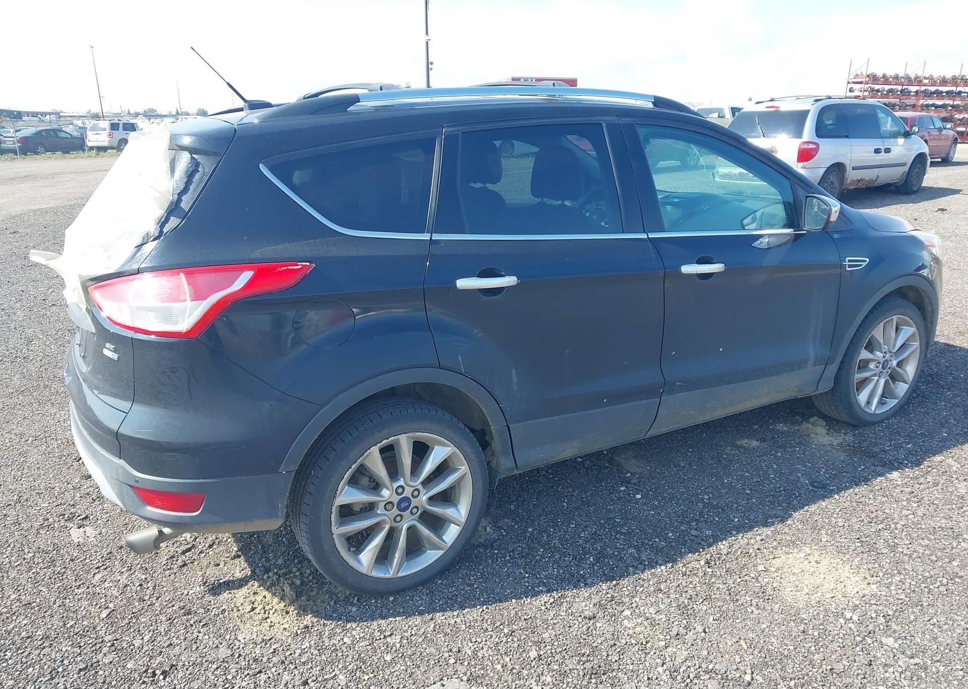 2016 FORD ESCAPE SE