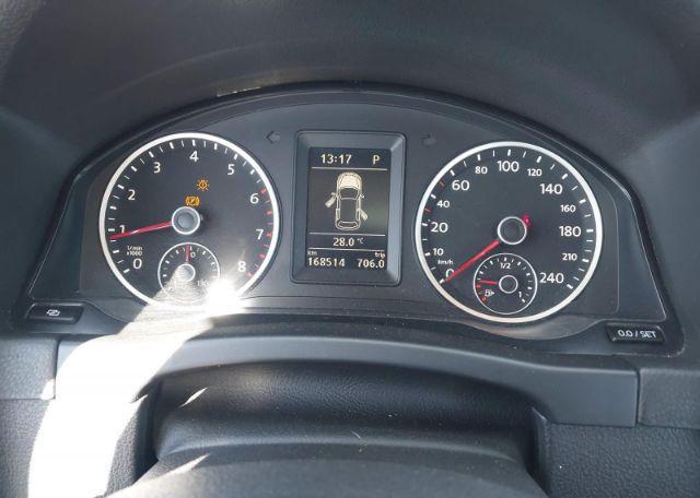 2011 VOLKSWAGEN TIGUAN S
