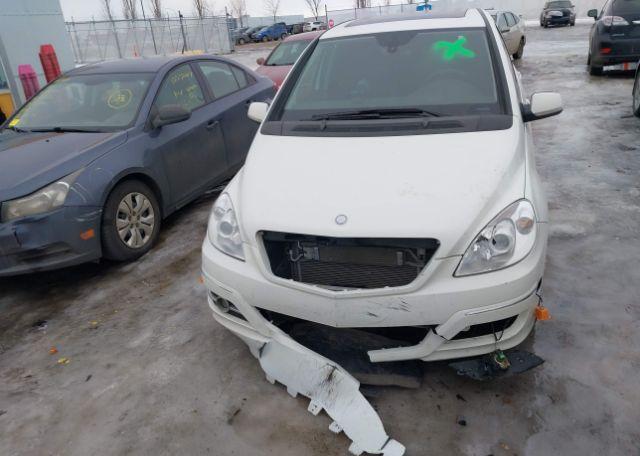 2009 MERCEDES-BENZ B200