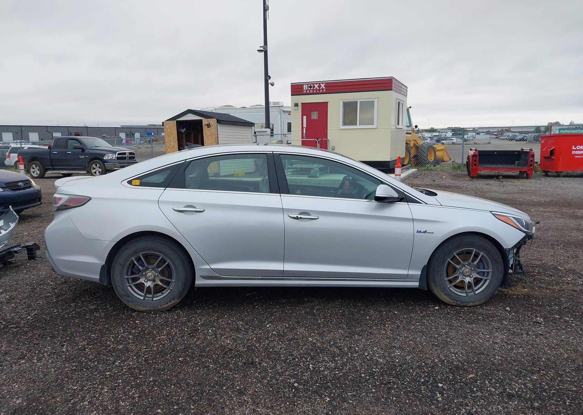2016 HYUNDAI SONATA HYBRID