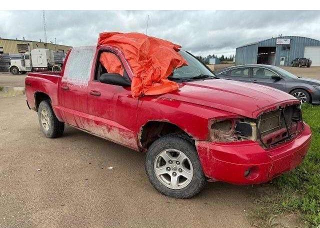 2006 DODGE DAKOTA QUAD