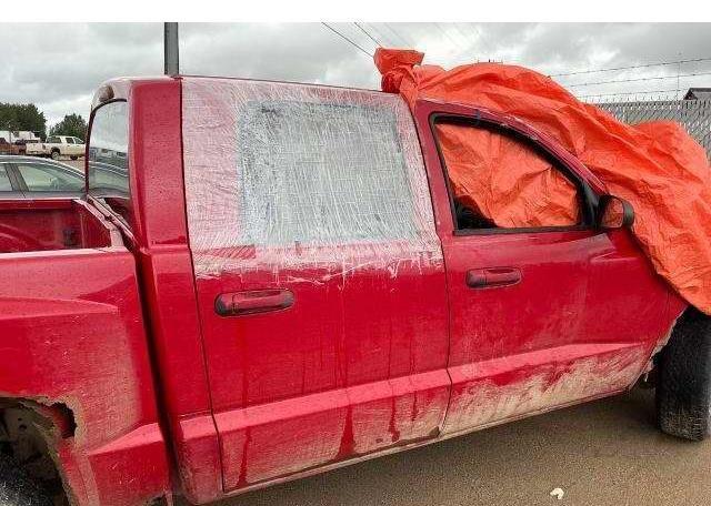 2006 DODGE DAKOTA QUAD