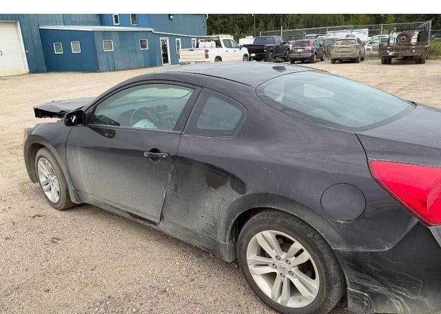 2010 NISSAN Altima S