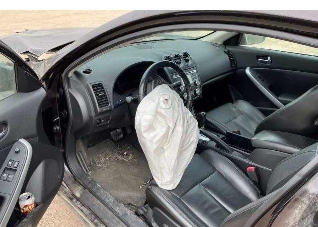 2010 NISSAN Altima S