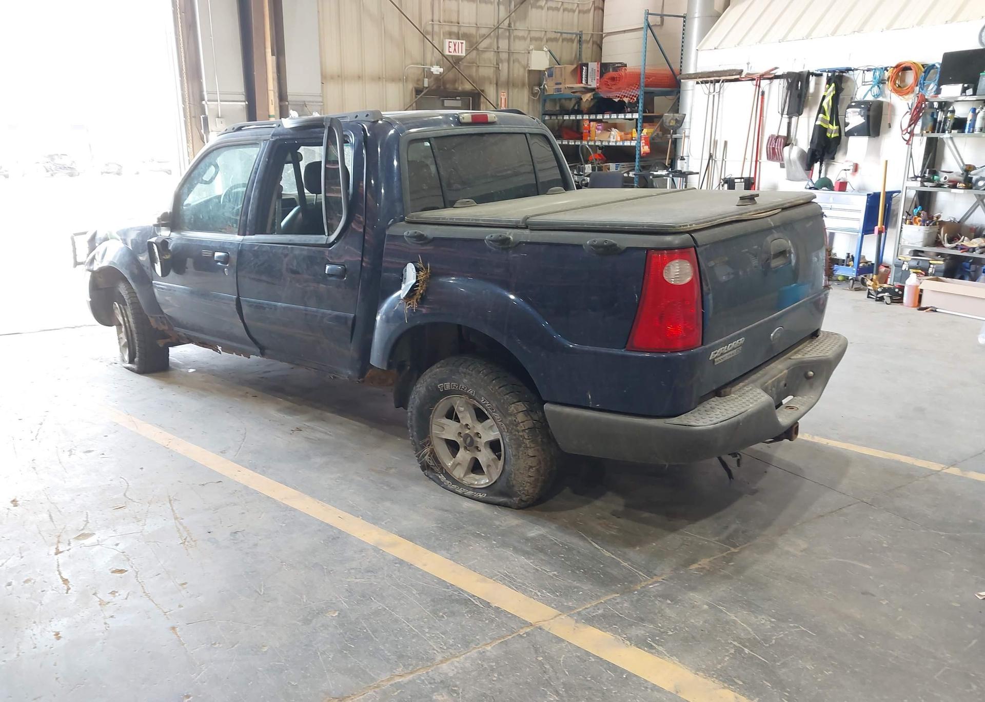 2005 FORD EXPLORER SPORT TRAC