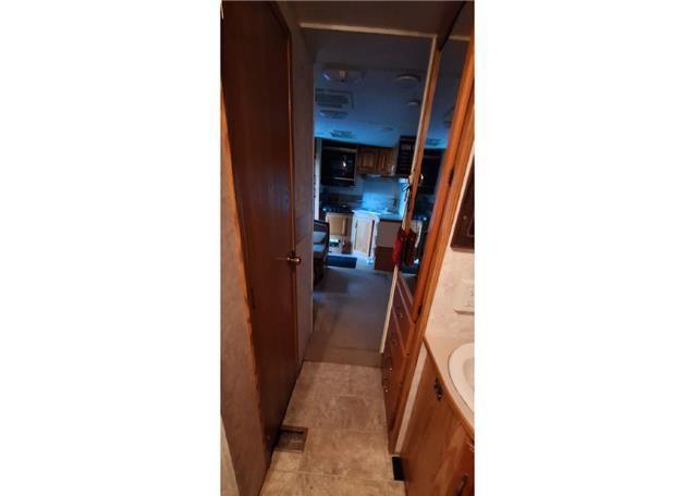 2005 KEYSTONE M243-RKS