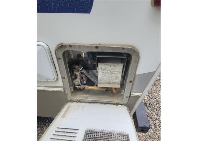 2005 KEYSTONE M243-RKS