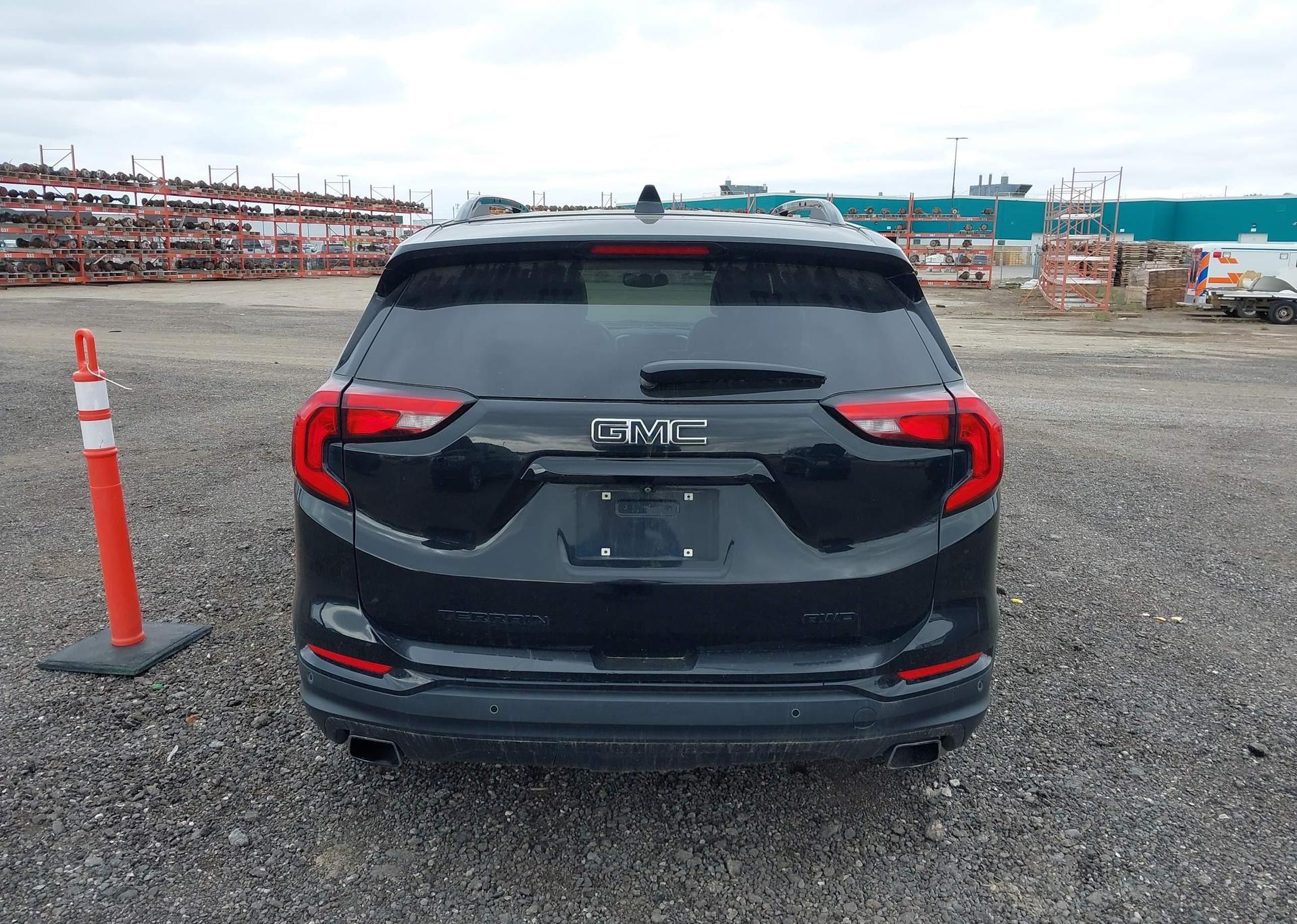 2019 GMC TERRAIN SLT